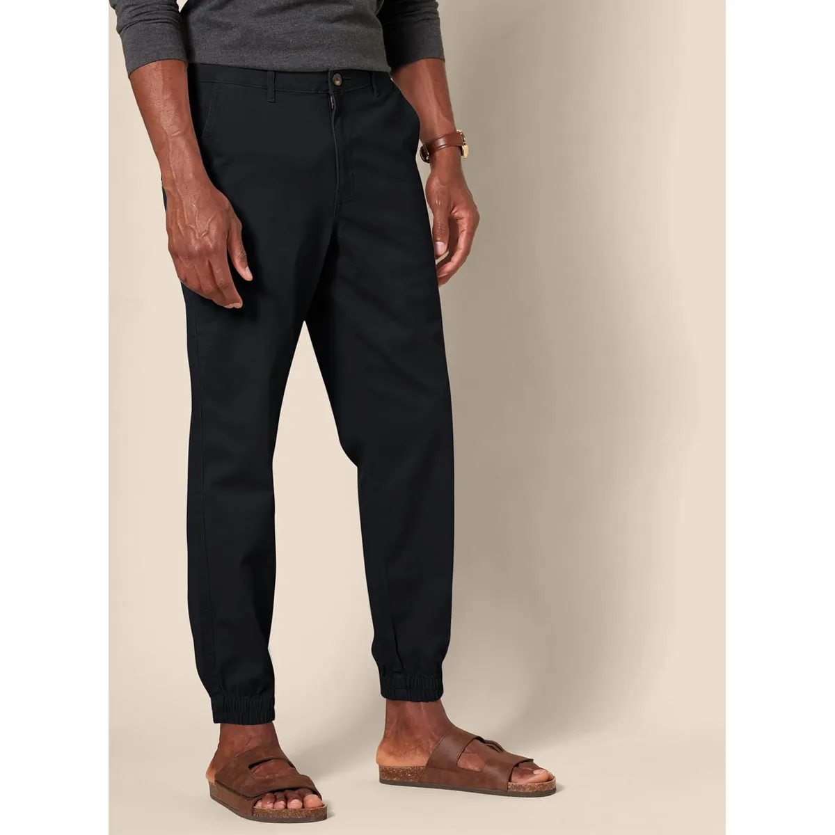 Amazon Essentials Men's Straight-Fit Chino Jogger Pants with Elastic Waist and Pockets — image 3